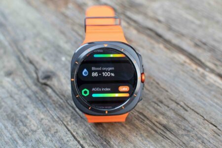 JS smart watch features explained